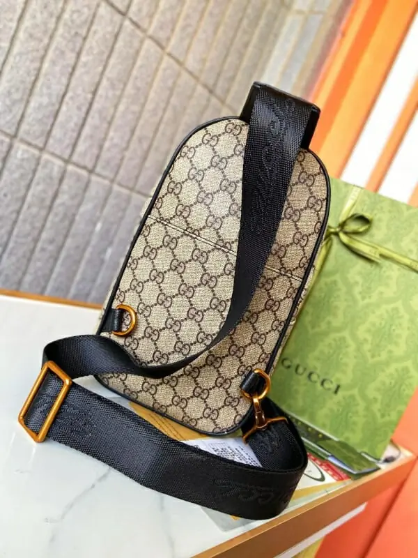 gucci aaa homme mini sac a main s_124a7a72